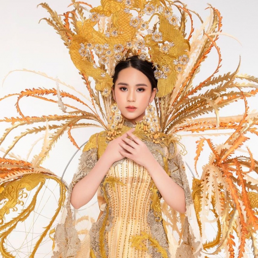 Thần thái ngút ngàn đỉnh cao của Bella Vu Thần thái ngút ngàn đỉnh cao của Bella Vu