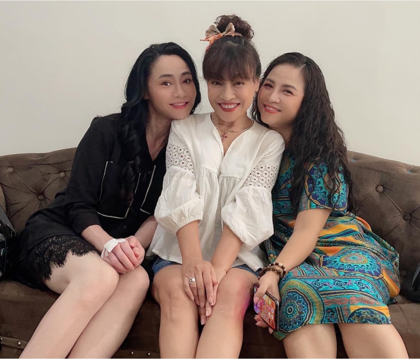 Ba bà mẹ quyền lực của Hương vị tình thân Ba bà mẹ quyền lực của Hương vị tình thân