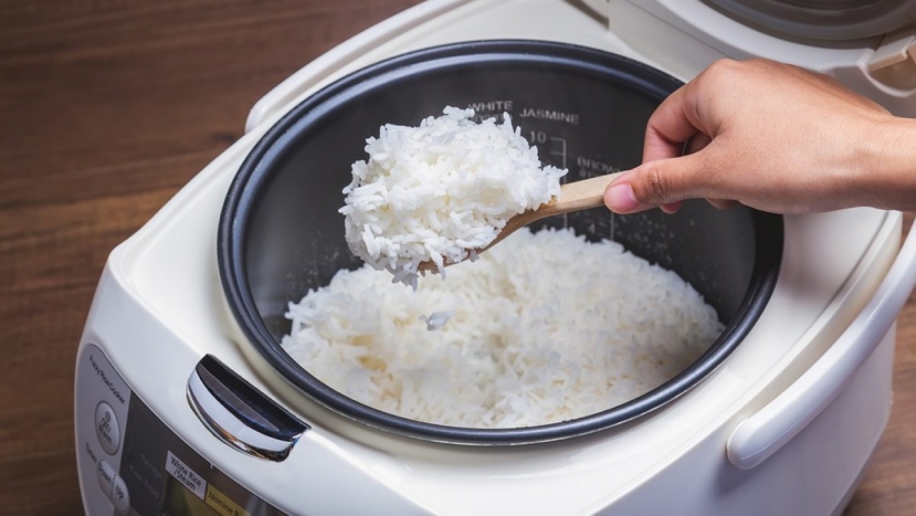 Nấu cơm nghe dễ, nhưng để ngon chuẩn siêu đầu bếp thì hội FA chỉ cần thêm bước này, đạt level 'xuất chuồng' ngay - Ảnh 5 Nấu cơm nghe dễ, nhưng để ngon chuẩn siêu đầu bếp thì hội FA chỉ cần thêm bước này, đạt level 'xuất chuồng' ngay - Ảnh 5