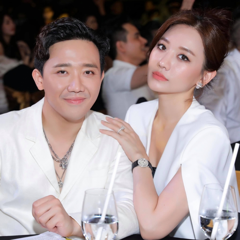 5 năm sau khi kết hôn, cả hai vẫn vẹn nguyên ngọn lửa tình yêu 5 năm sau khi kết hôn, cả hai vẫn vẹn nguyên ngọn lửa tình yêu