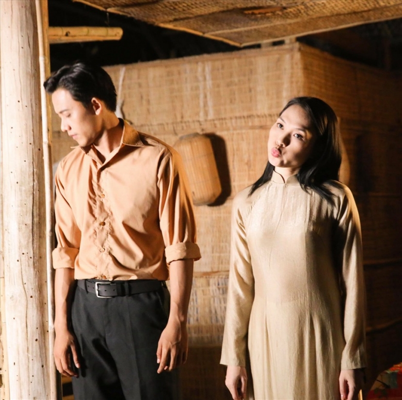 Dù chưa từng lên tiếng nói rõ mối quan hệ, thế nhưng tương tác thân mật của Mỹ Tâm - Mai Tài Phến khi xuất hiện trước công chúng khiến ai nấy bán tín bán nghi về mối quan hệ. Dù chưa từng lên tiếng nói rõ mối quan hệ, thế nhưng tương tác thân mật của Mỹ Tâm - Mai Tài Phến khi xuất hiện trước công chúng khiến ai nấy bán tín bán nghi về mối quan hệ.