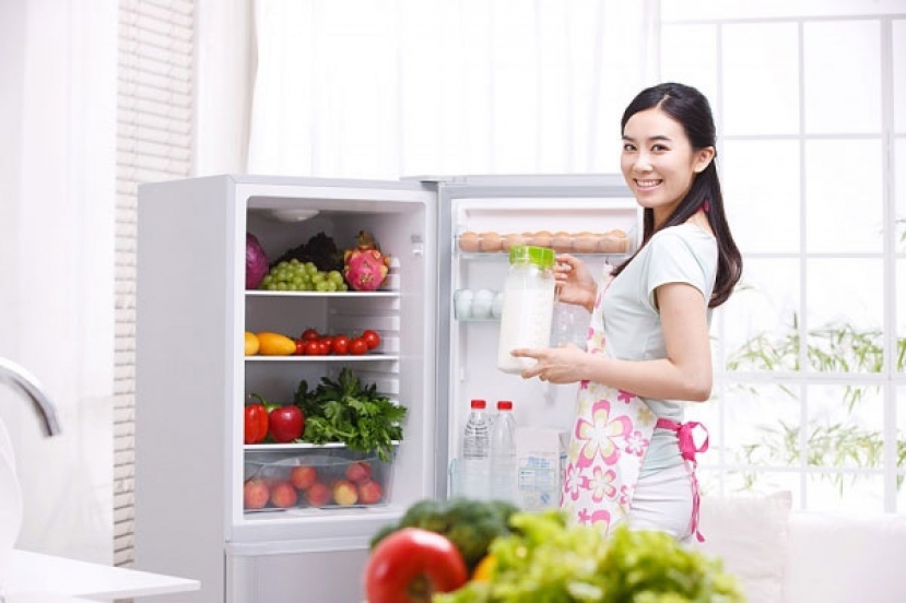 Đặt đồ điện lên nóc tủ lạnh làm ảnh hưởng đến sự tụ tài Đặt đồ điện lên nóc tủ lạnh làm ảnh hưởng đến sự tụ tài