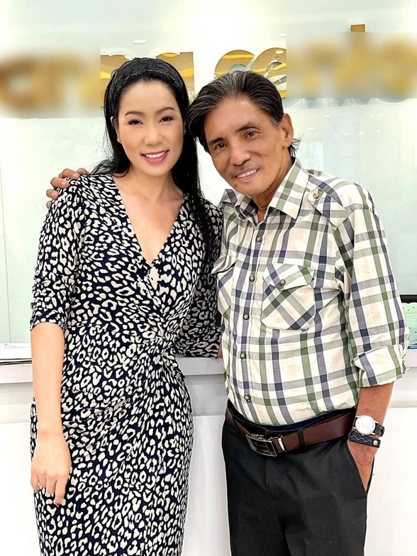Sau ồn ào tiền quyên góp, mối quan hệ giữa Thương Tín và Trịnh Kim Chi đã hoàn toàn bình thường Sau ồn ào tiền quyên góp, mối quan hệ giữa Thương Tín và Trịnh Kim Chi đã hoàn toàn bình thường