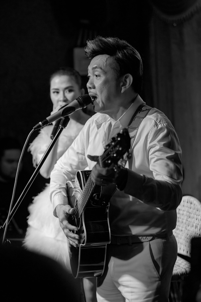 Chí Tài rời cõi tạm đến nay đã hơn 1 năm, nhưng những kỷ niệm liên quan đến cố nghệ sĩ vẫn ăn sâu trong tiềm thức của anh chị em đồng nghiệp, người thân lẫn khán giả Chí Tài rời cõi tạm đến nay đã hơn 1 năm, nhưng những kỷ niệm liên quan đến cố nghệ sĩ vẫn ăn sâu trong tiềm thức của anh chị em đồng nghiệp, người thân lẫn khán giả
