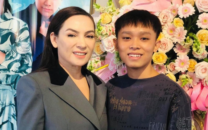 Mối quan hệ giữa Hồ Văn Cường với người thân của cố ca sĩ Phi Nhung vẫn là thắc mắc của phần lớn công chúng Mối quan hệ giữa Hồ Văn Cường với người thân của cố ca sĩ Phi Nhung vẫn là thắc mắc của phần lớn công chúng