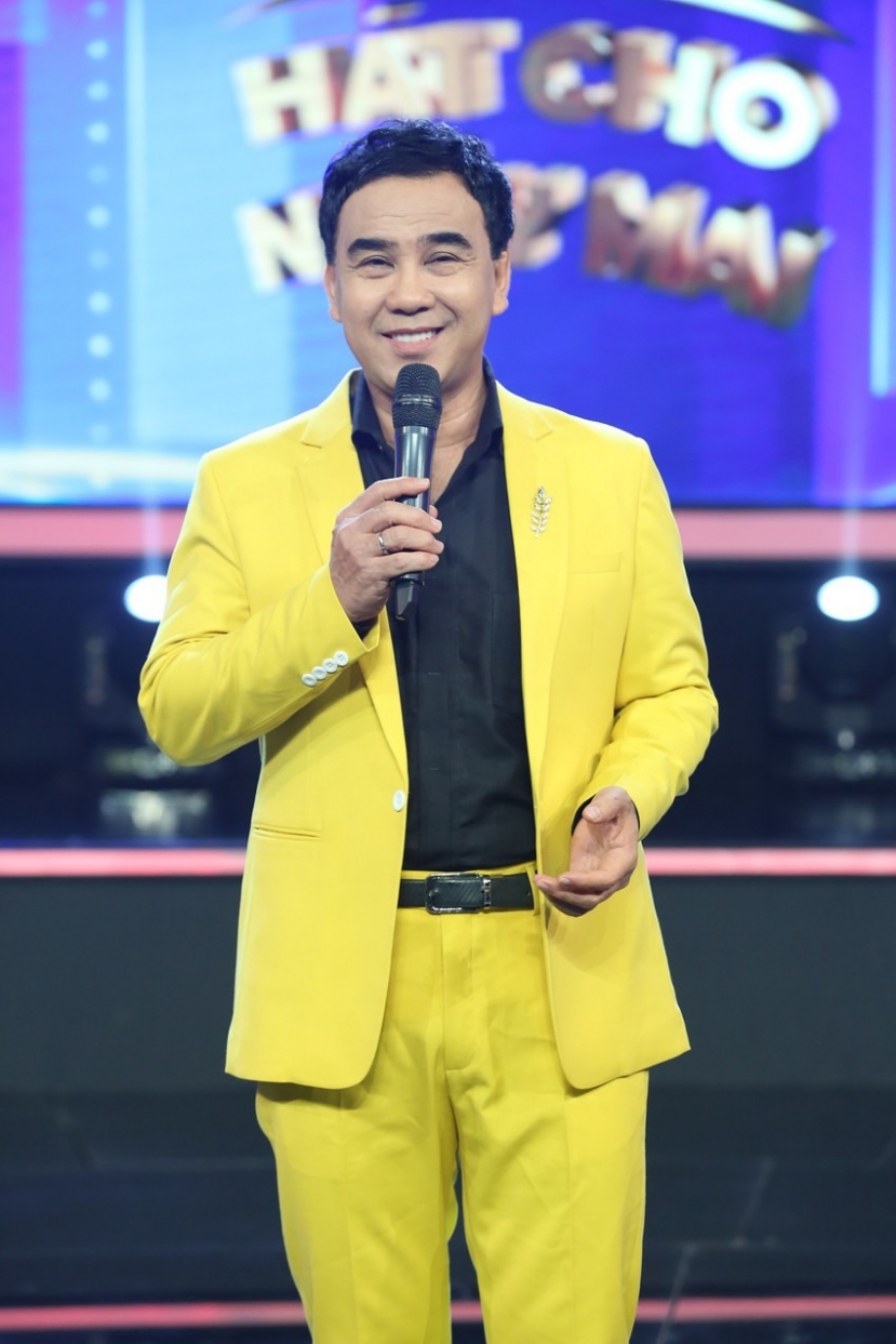 Quyền Linh tích cực hoạt động cho nghệ thuật để lấy lại những gì đã mất vì dịch bệnh Quyền Linh tích cực hoạt động cho nghệ thuật để lấy lại những gì đã mất vì dịch bệnh