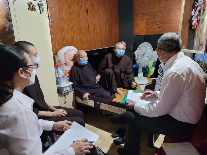 Bà Cao Thị Cúc vừa 'xộ khám', người Tịnh Thất Bồng Lai ngang nhiên làm chuyện khiến CDM dậy sóng phẫn nộ - Ảnh 1 Bà Cao Thị Cúc vừa 'xộ khám', người Tịnh Thất Bồng Lai ngang nhiên làm chuyện khiến CDM dậy sóng phẫn nộ - Ảnh 1