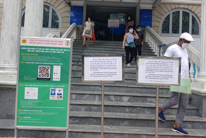 Hiểu đúng về cấp hộ chiếu phổ thông mẫu mới từ 1/7: Liệu đã gắn chip, mục đích là gì? Hiểu đúng về cấp hộ chiếu phổ thông mẫu mới từ 1/7: Liệu đã gắn chip, mục đích là gì?