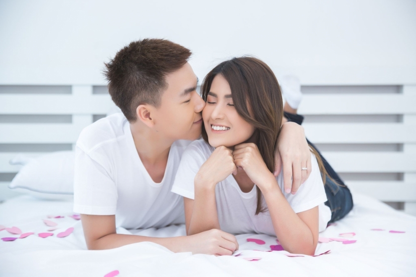 Chăn ga gối đệm cưới cho phòng vợ chồng thêm mặn nồng, khăng khít Chăn ga gối đệm cưới cho phòng vợ chồng thêm mặn nồng, khăng khít