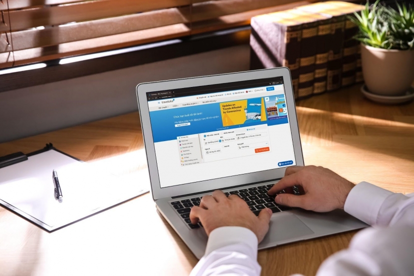 Đặt vé máy bay online tiện lợi và tiết kiệm chi phí Đặt vé máy bay online tiện lợi và tiết kiệm chi phí