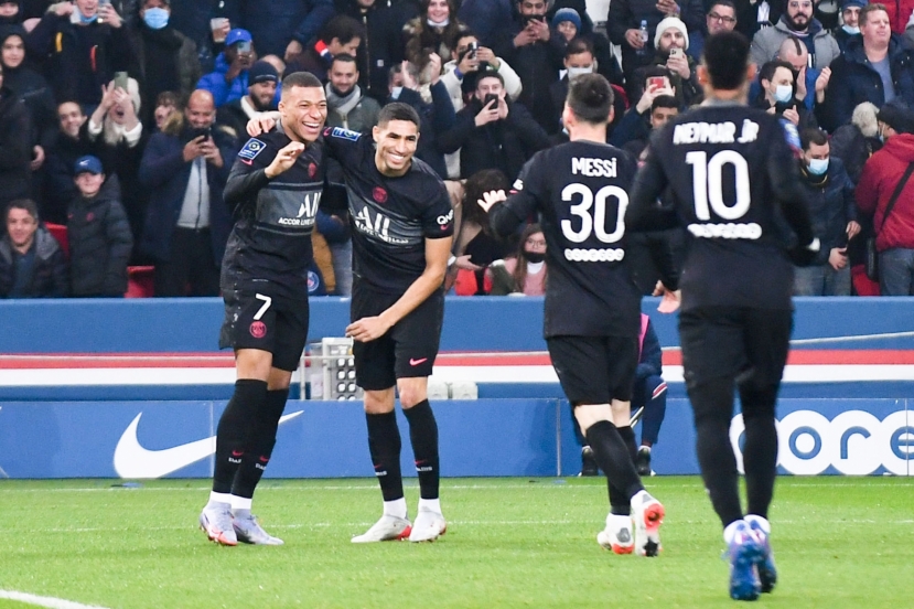 PSG là tập thể không thể ngăn cản vào lúc này (Ảnh: parisfans) PSG là tập thể không thể ngăn cản vào lúc này (Ảnh: parisfans)