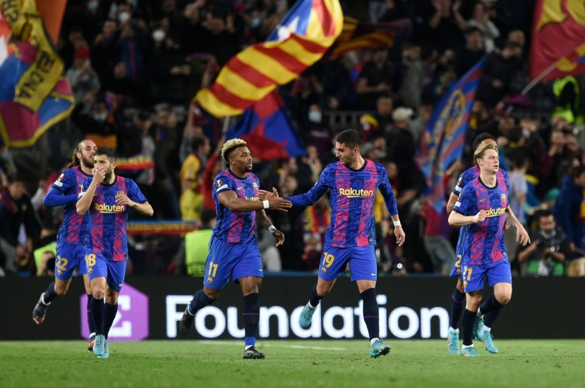 Nhận định Valencia vs Barcelona (22h15 20/02/2022) vòng 25 La Liga Nhận định Valencia vs Barcelona (22h15 20/02/2022) vòng 25 La Liga