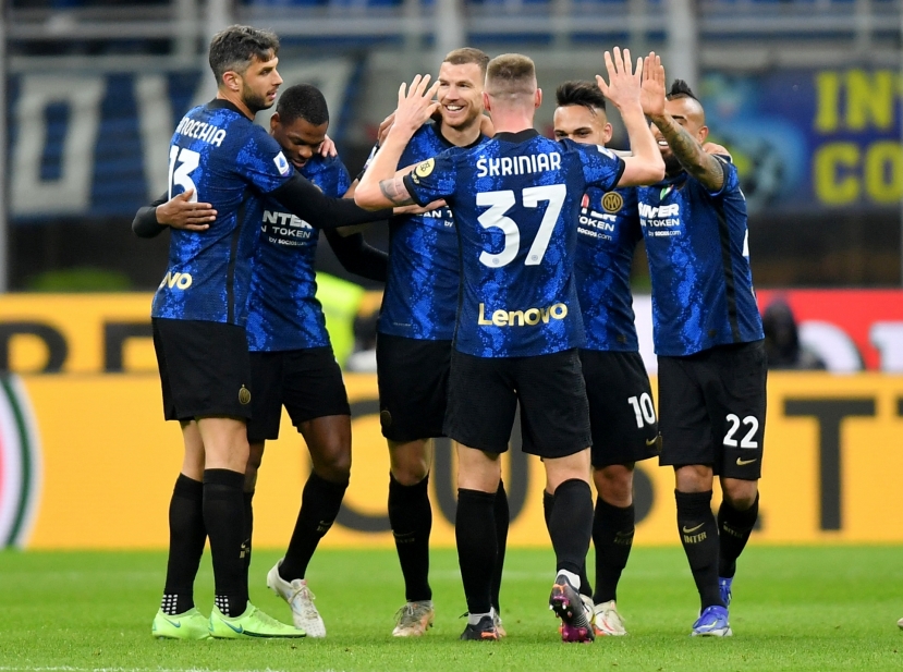 Inter Milan chỉ cần một bước nữa là giành lại ngôi đầu Serie A (Ảnh: Twitter) Inter Milan chỉ cần một bước nữa là giành lại ngôi đầu Serie A (Ảnh: Twitter)