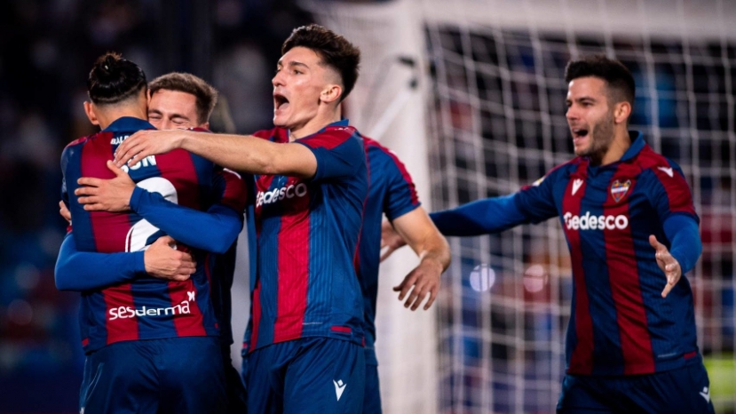 Nhận định Osasuna vs Levante (0h30 20/03/2022) vòng 29 La Liga Nhận định Osasuna vs Levante (0h30 20/03/2022) vòng 29 La Liga