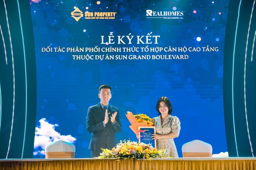 Realhomes- Đơn vị phân phối chính thức phân khu Legacy Gate thuộc Sun Grand Boulevard - Ảnh 2 Realhomes- Đơn vị phân phối chính thức phân khu Legacy Gate thuộc Sun Grand Boulevard - Ảnh 2