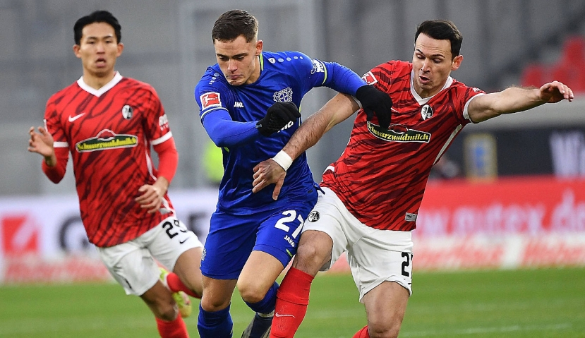 Freiburg là đội có được niềm vui ở trận lượt đi (Ảnh: twitter) Freiburg là đội có được niềm vui ở trận lượt đi (Ảnh: twitter)