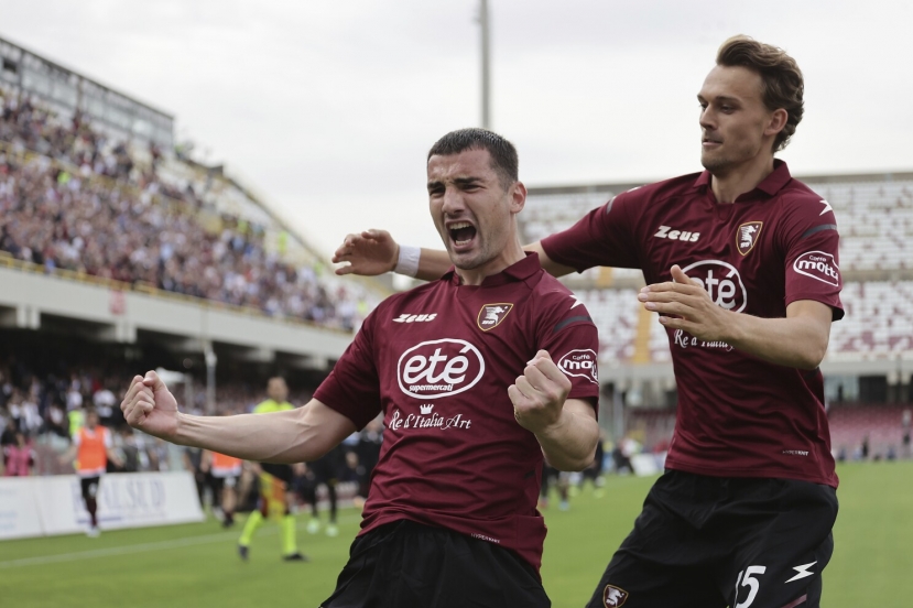 Salernitana tiếp tục mang đến những bất ngờ (Ảnh: Twitter) Salernitana tiếp tục mang đến những bất ngờ (Ảnh: Twitter)