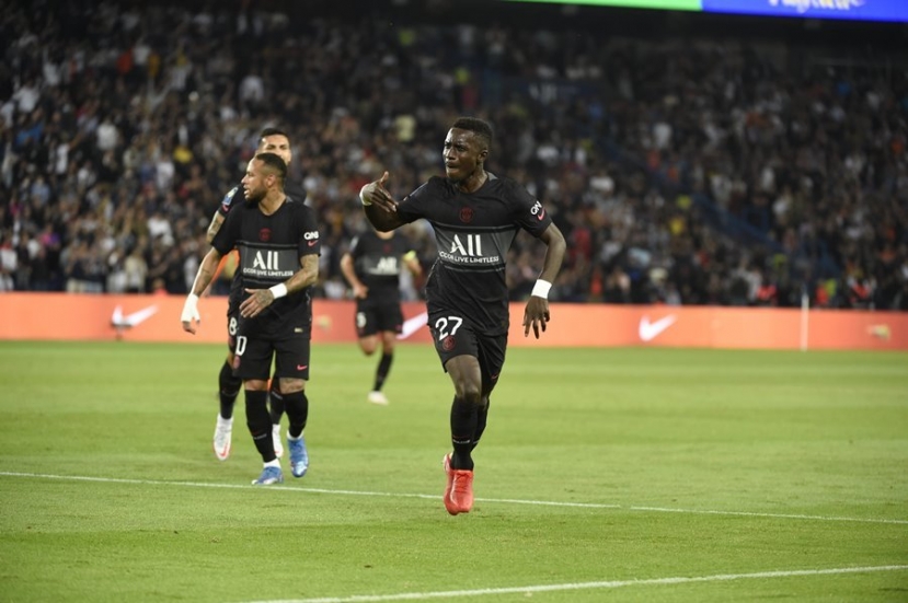 Montpellier sẽ đón nhận thêm thất bại trước PSG? (Ảnh: Sportsmax) Montpellier sẽ đón nhận thêm thất bại trước PSG? (Ảnh: Sportsmax)
