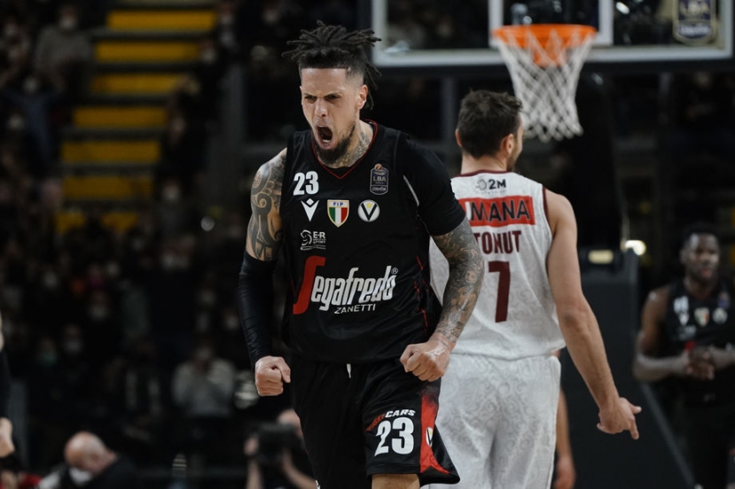 VL Pallacanestro Pesaro tiếp đón Virtus Segafredo Bologna trên sân nhà (Ảnh:Youtube) VL Pallacanestro Pesaro tiếp đón Virtus Segafredo Bologna trên sân nhà (Ảnh:Youtube)