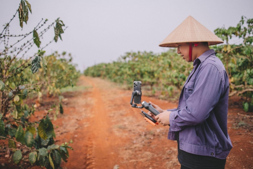 Nguyễn Thanh Hoàng - gom hết tiền tiết kiệm 2 năm để đầu tư thiết bị làm Tiktok - Ảnh 3 Nguyễn Thanh Hoàng - gom hết tiền tiết kiệm 2 năm để đầu tư thiết bị làm Tiktok - Ảnh 3