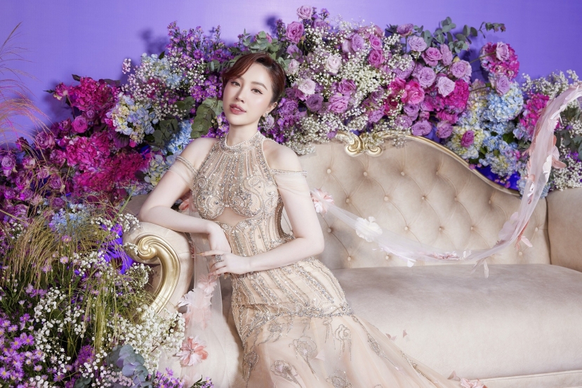 Ca sĩ Bảo Thy xuất hiện xinh đẹp tại bữa tiệc Ca sĩ Bảo Thy xuất hiện xinh đẹp tại bữa tiệc