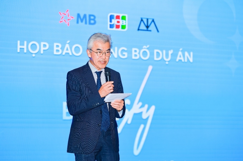 Ông Yoshiki Kaneko- Chủ tịch giám đốc điều hành JCB toàn cầu Ông Yoshiki Kaneko- Chủ tịch giám đốc điều hành JCB toàn cầu