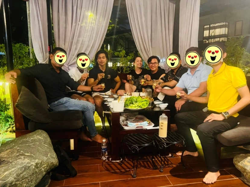 Nhật Kim Anh cùng Lợi Trần đi du lịch sau khi phủ nhận chuyện hẹn hò - Ảnh 1 Nhật Kim Anh cùng Lợi Trần đi du lịch sau khi phủ nhận chuyện hẹn hò - Ảnh 1