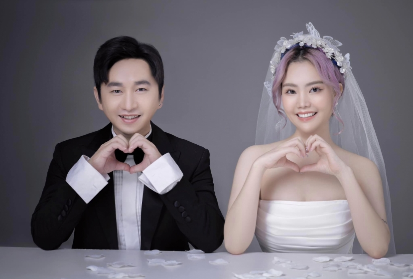 Ca sĩ Bằng Cường chuẩn bị kết hôn với bạn gái kém 4 tuổi. Ảnh FBNV Ca sĩ Bằng Cường chuẩn bị kết hôn với bạn gái kém 4 tuổi. Ảnh FBNV