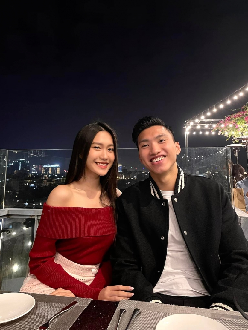Doãn Hải My và Đoàn Văn Hậu công khai tình cảm sau 7749 lần lộ hint hẹn hò. Ảnh FBNV Doãn Hải My và Đoàn Văn Hậu công khai tình cảm sau 7749 lần lộ hint hẹn hò. Ảnh FBNV
