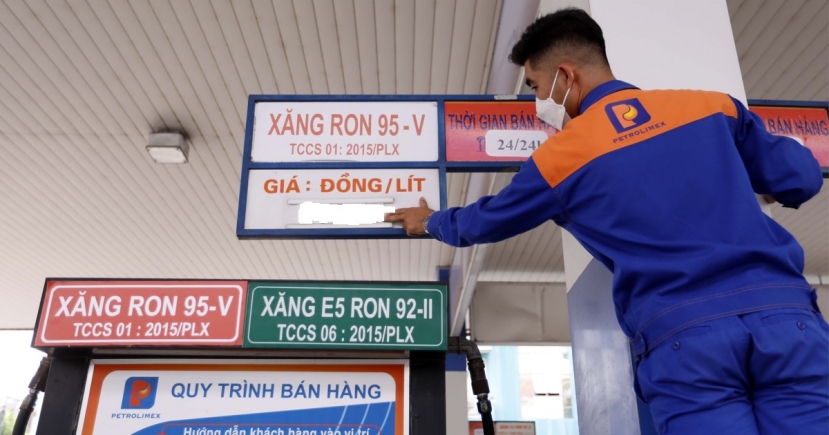 Giá xăng dầu hôm nay ngày 30/1: Bật đà tăng - Ảnh 1 Giá xăng dầu hôm nay ngày 30/1: Bật đà tăng - Ảnh 1