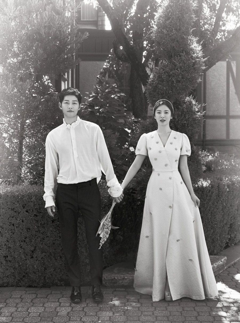 Hôn nhân từng gây chấn động của Song Joong Ki và Song Hye Kyo. Hôn nhân từng gây chấn động của Song Joong Ki và Song Hye Kyo.