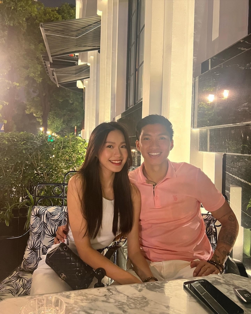 Doãn Hải My và Đoàn Văn Hậu được mệnh danh là cặp trai tài gái sắc. Doãn Hải My và Đoàn Văn Hậu được mệnh danh là cặp trai tài gái sắc.