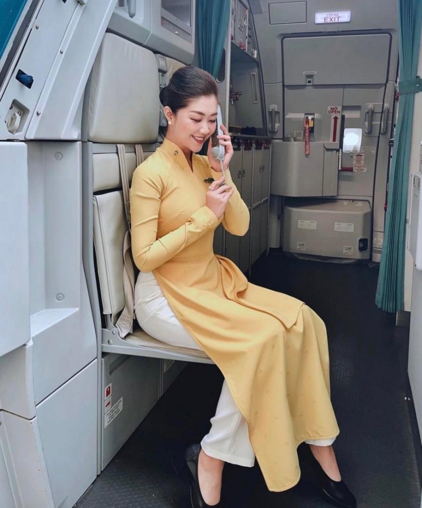 Tiếp viên trưởng 9x Tôn Nữ Nam Phương. Tiếp viên trưởng 9x Tôn Nữ Nam Phương.