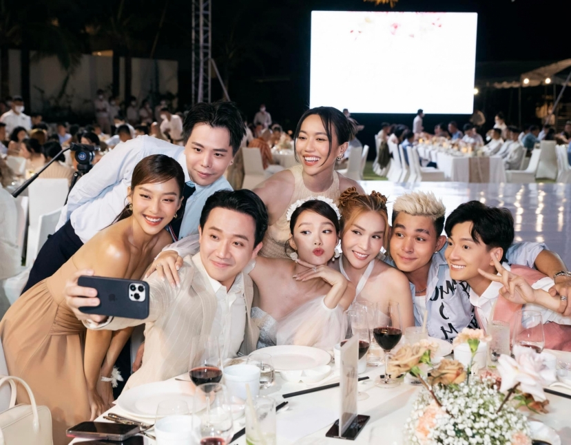 'Ngã ngửa' trước chi phí cực khủng cho đám cưới Minh Hằng: Xa hoa bậc nhất showbiz Việt - Ảnh 1 'Ngã ngửa' trước chi phí cực khủng cho đám cưới Minh Hằng: Xa hoa bậc nhất showbiz Việt - Ảnh 1