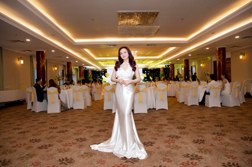 Vy Oanh khoe 'chiến tích' hiếm ai có được ở tuổi 36, dân tình trầm trồ: Hóa ra nhờ bí quyết này Vy Oanh khoe 'chiến tích' hiếm ai có được ở tuổi 36, dân tình trầm trồ: Hóa ra nhờ bí quyết này