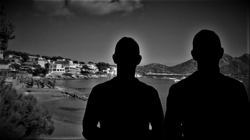Theo tờ Majorca Daly Bulletin, một cô gái 17 tuổi đã cáo buộc bị hai người đàn ông gồm một diễn viên và một nhạc sĩ nổi tiếng tại Việt Nam cưỡng hiếp Theo tờ Majorca Daly Bulletin, một cô gái 17 tuổi đã cáo buộc bị hai người đàn ông gồm một diễn viên và một nhạc sĩ nổi tiếng tại Việt Nam cưỡng hiếp