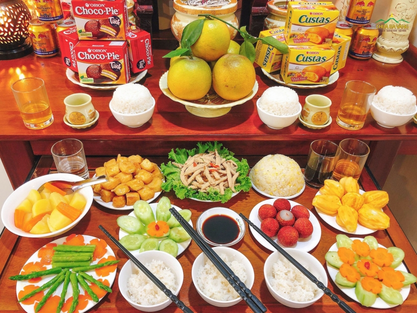 Văn khấn mùng 1 tháng 7 âm lịch, cúng thế nào cho đúng để tránh tai ương? - Ảnh 1 Văn khấn mùng 1 tháng 7 âm lịch, cúng thế nào cho đúng để tránh tai ương? - Ảnh 1