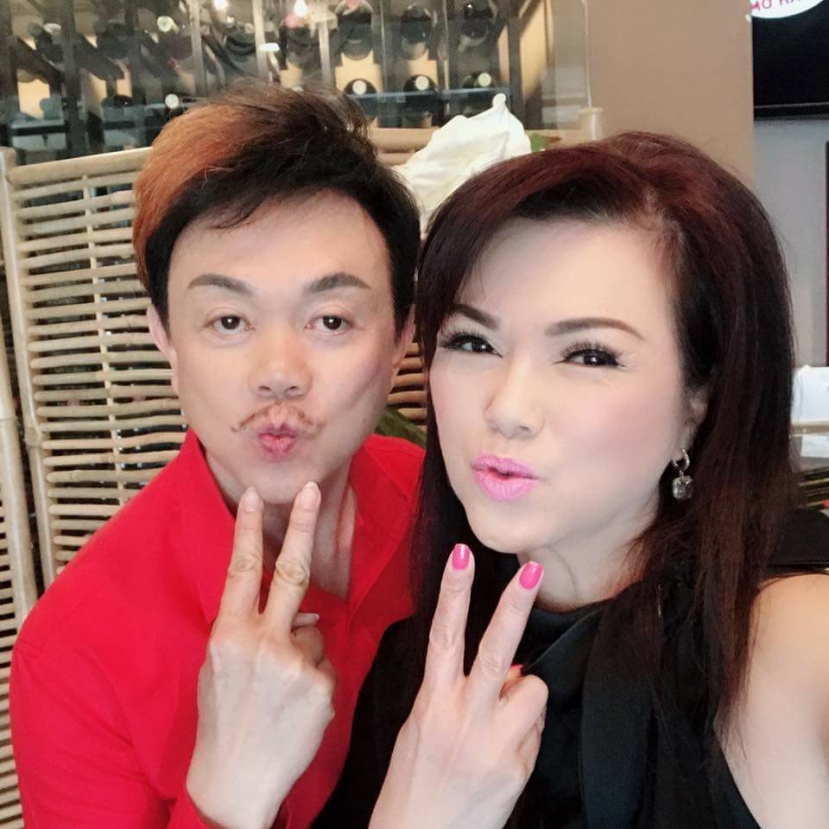 Bà xã Chí Tài hiếm hoi về nước sau 2 năm lâm cảnh góa phụ Bà xã Chí Tài hiếm hoi về nước sau 2 năm lâm cảnh góa phụ