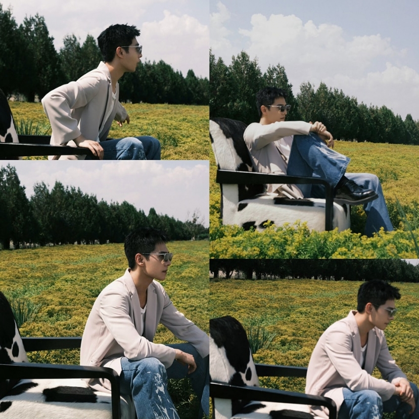 Dương Dương hòa mình vào cánh đồng hoa sớm mùa thu trong vlog mới Dương Dương hòa mình vào cánh đồng hoa sớm mùa thu trong vlog mới