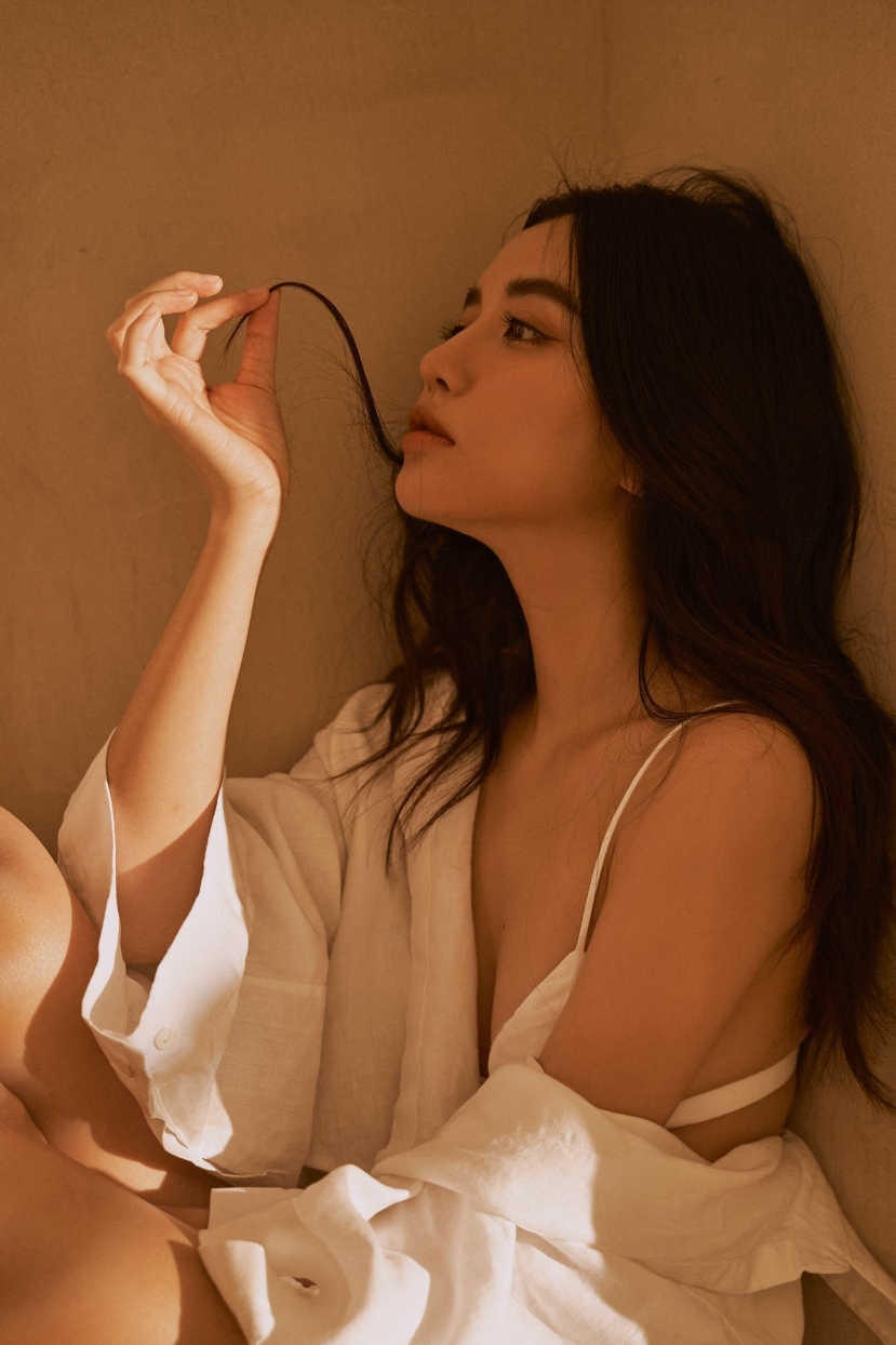 Ở thời điểm hiện tại, Bích Phương vẫn 'chăn đơn gối chiếc' khiến phụ huynh lẫn người hâm mộ không khỏi sốt ruột Ở thời điểm hiện tại, Bích Phương vẫn 'chăn đơn gối chiếc' khiến phụ huynh lẫn người hâm mộ không khỏi sốt ruột