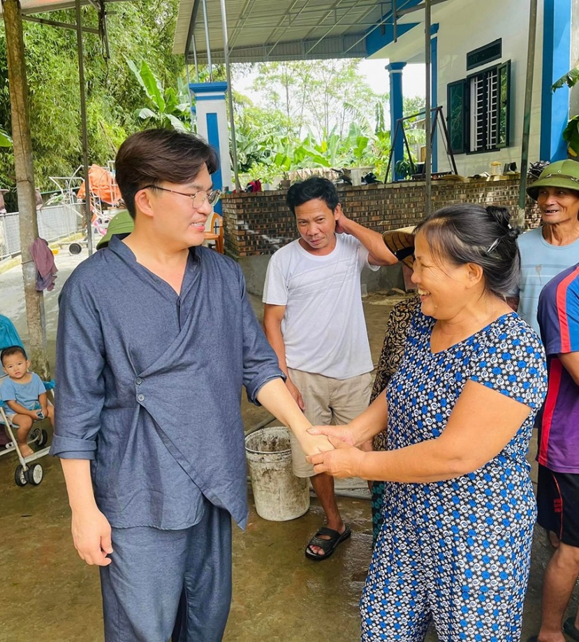 Đại Nghĩa quan niệm việc làm thiện nguyện với bạn bè ý nghĩa hơn nhiều so với việc lập gia đình Đại Nghĩa quan niệm việc làm thiện nguyện với bạn bè ý nghĩa hơn nhiều so với việc lập gia đình