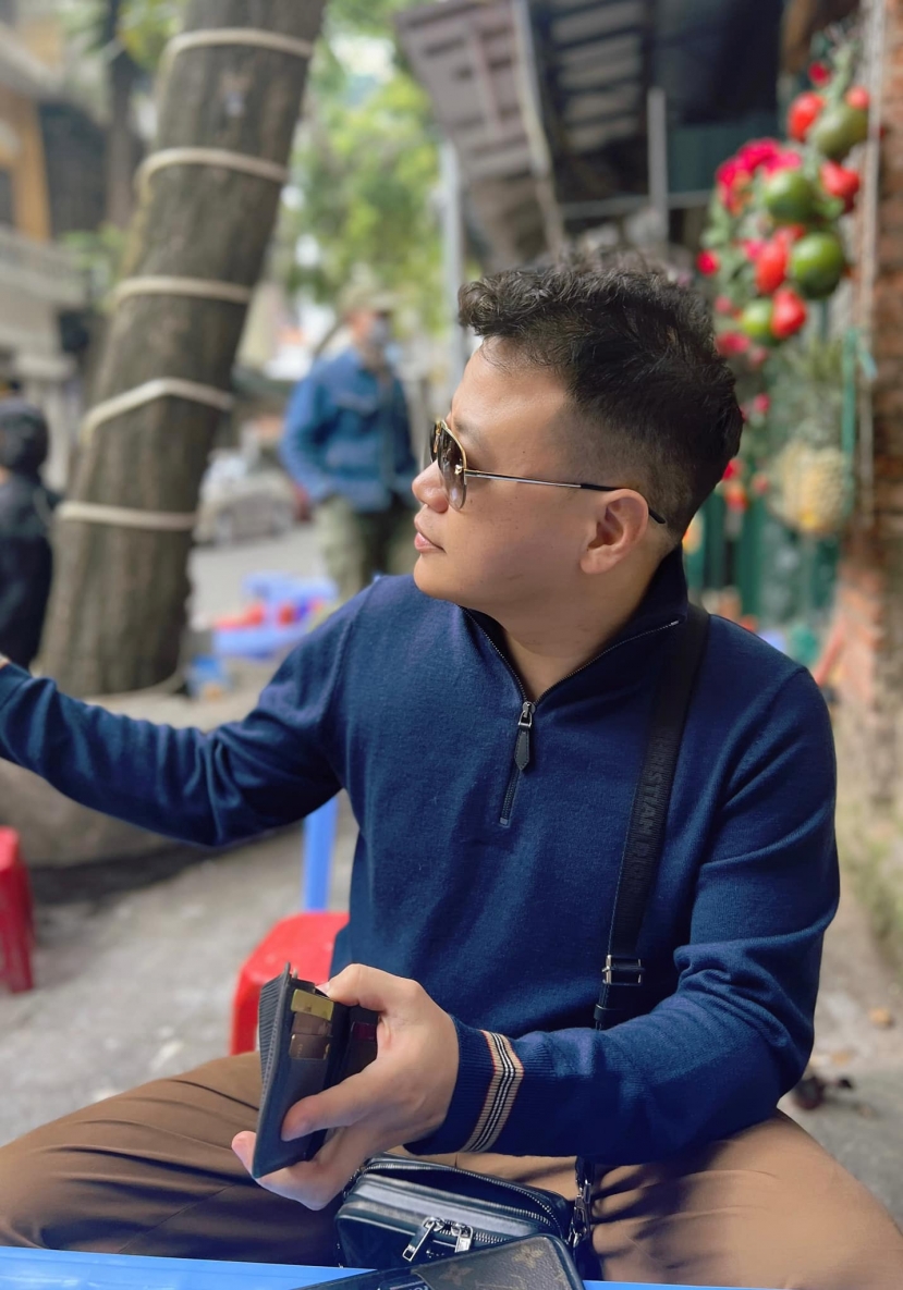 Hẹn hò với Phương Oanh, Shark Bình ngày càng trẻ trung, phong độ Hẹn hò với Phương Oanh, Shark Bình ngày càng trẻ trung, phong độ