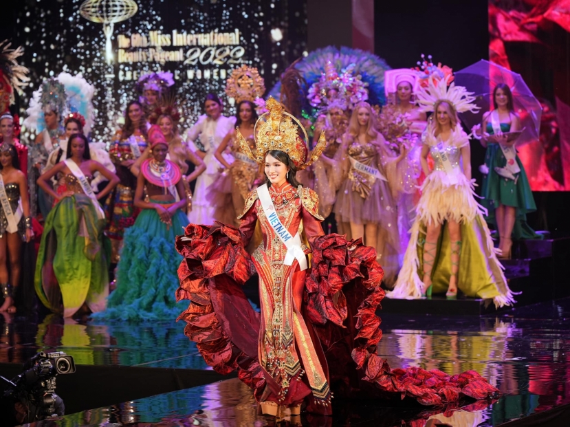 Phạm Ngọc Phương Anh khiến fan sắc đẹp lẫn đồng nghiệp tiếc nuối khi trượt top 15 Miss International Phạm Ngọc Phương Anh khiến fan sắc đẹp lẫn đồng nghiệp tiếc nuối khi trượt top 15 Miss International