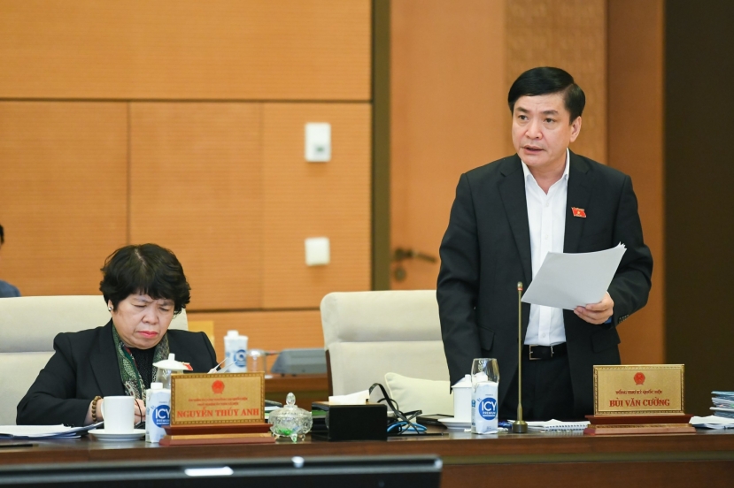 Tổng Thư ký Quốc hội, Chủ nhiệm Văn phòng Quốc hội Bùi Văn Cường. Tổng Thư ký Quốc hội, Chủ nhiệm Văn phòng Quốc hội Bùi Văn Cường.