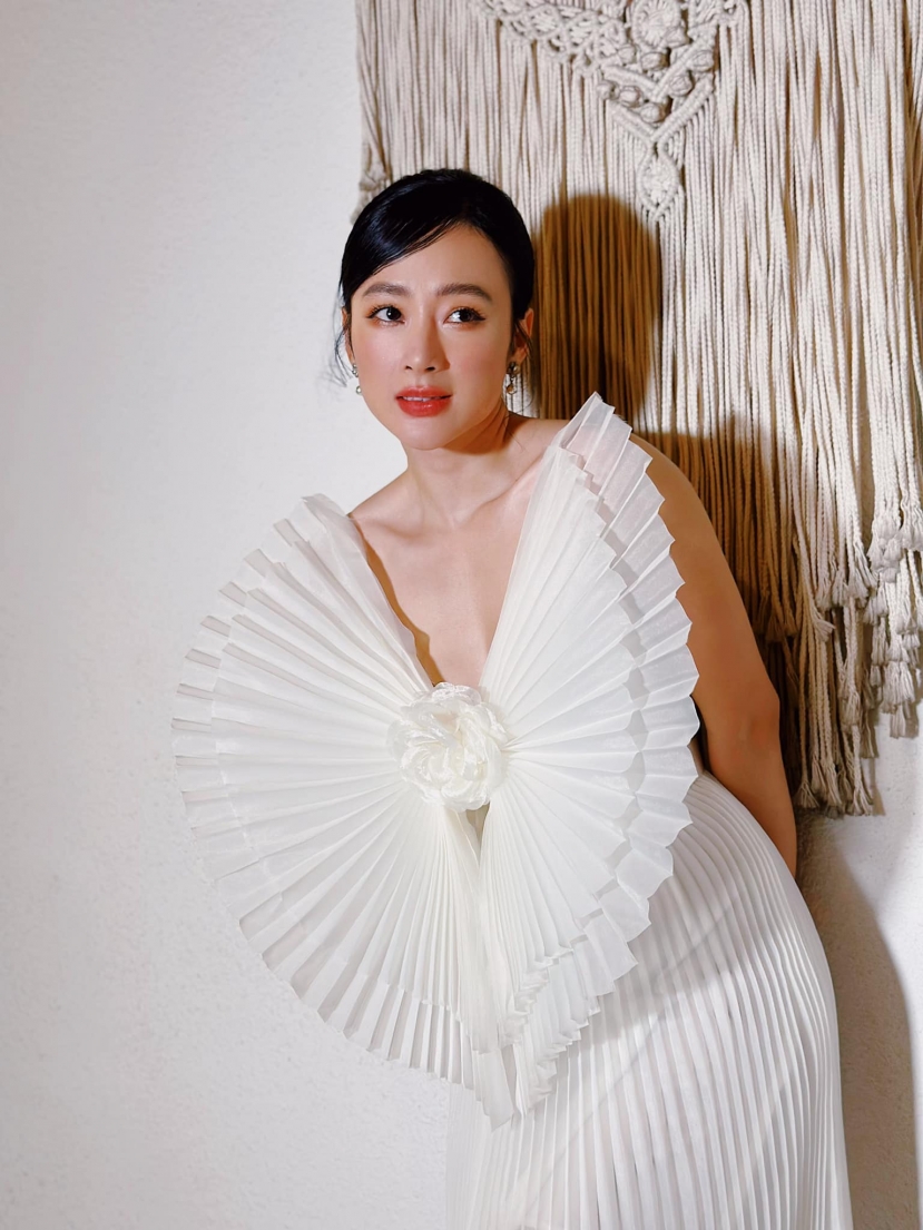 Angela Phương Trinh dần tái xuất với công chúng thông qua mạng xã hội lẫn sự kiện lớn nhỏ. Ảnh: FBNV Angela Phương Trinh dần tái xuất với công chúng thông qua mạng xã hội lẫn sự kiện lớn nhỏ. Ảnh: FBNV
