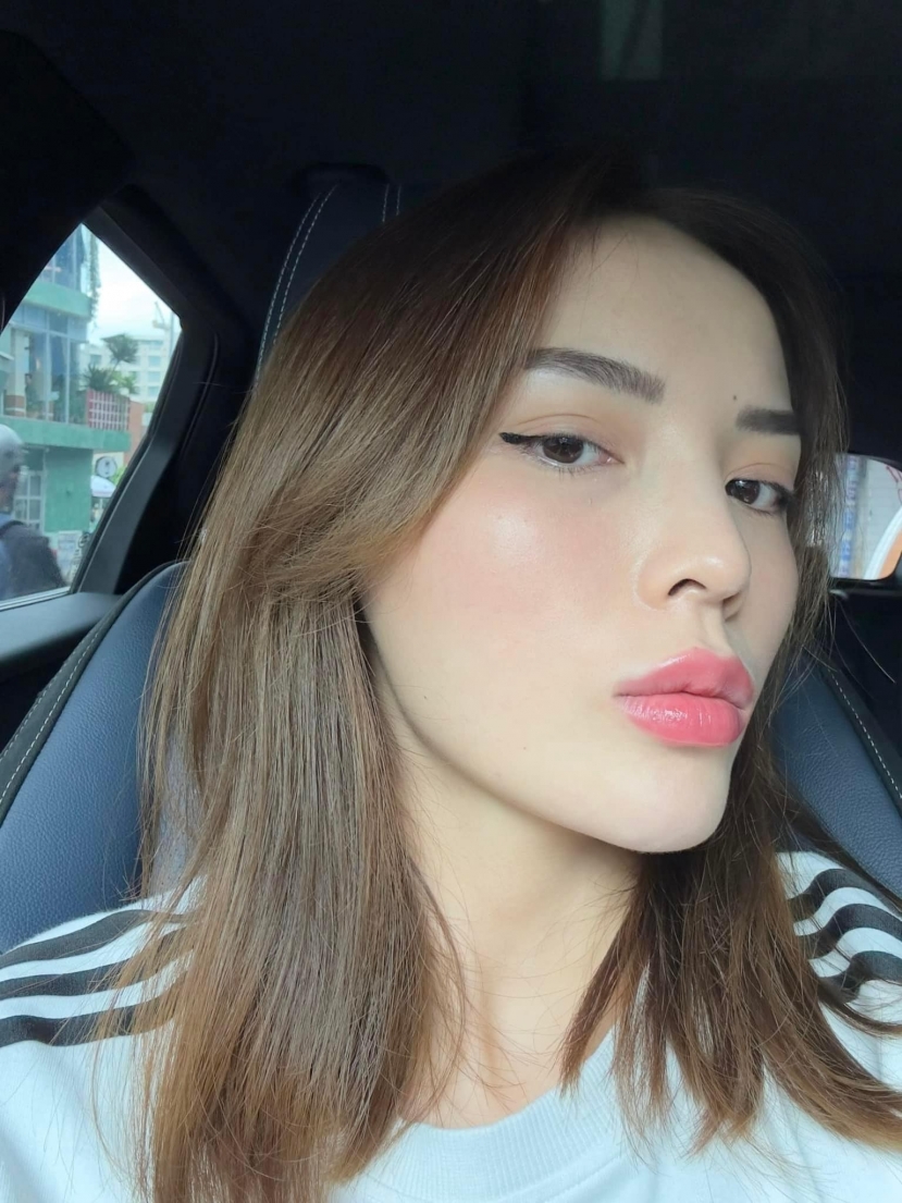 Hoa hậu Kỳ Duyên gây sốt khi tung ra loạt ảnh chụp cận mặt khoe trọn nhan sắc Hoa hậu Kỳ Duyên gây sốt khi tung ra loạt ảnh chụp cận mặt khoe trọn nhan sắc