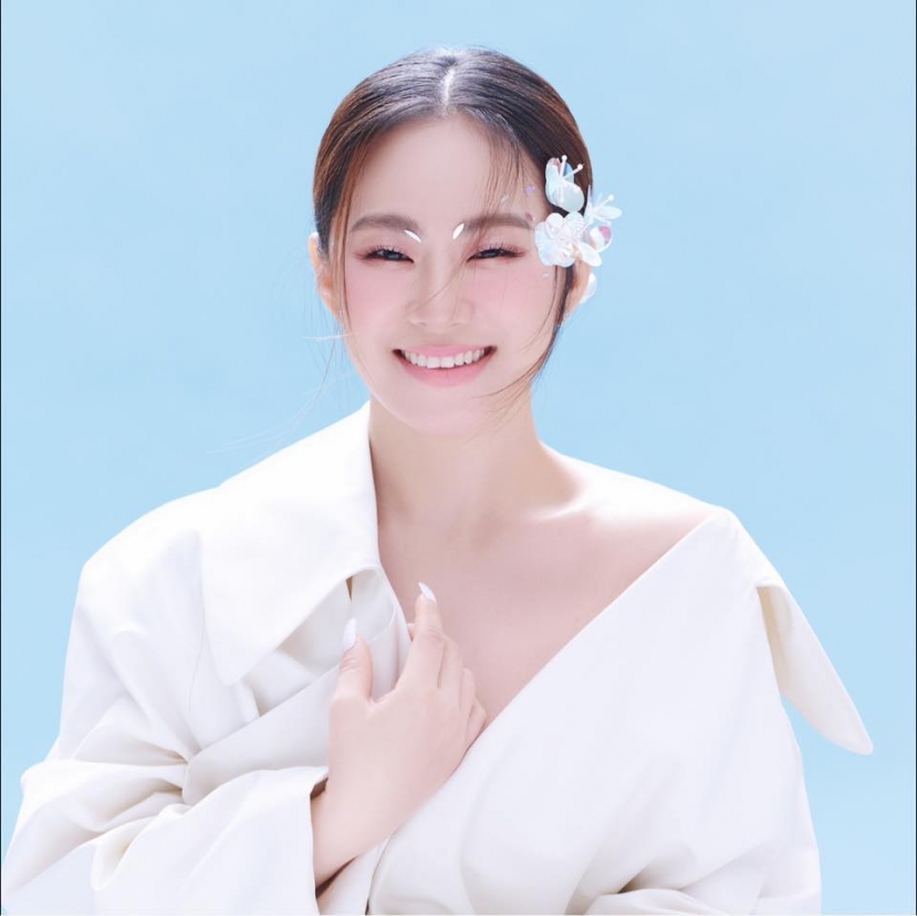 Lương Bích Hữu đánh dấu màn trở lại đầy mạnh mẽ sau thời gian dài ở ẩn. Ảnh: FBNV Lương Bích Hữu đánh dấu màn trở lại đầy mạnh mẽ sau thời gian dài ở ẩn. Ảnh: FBNV