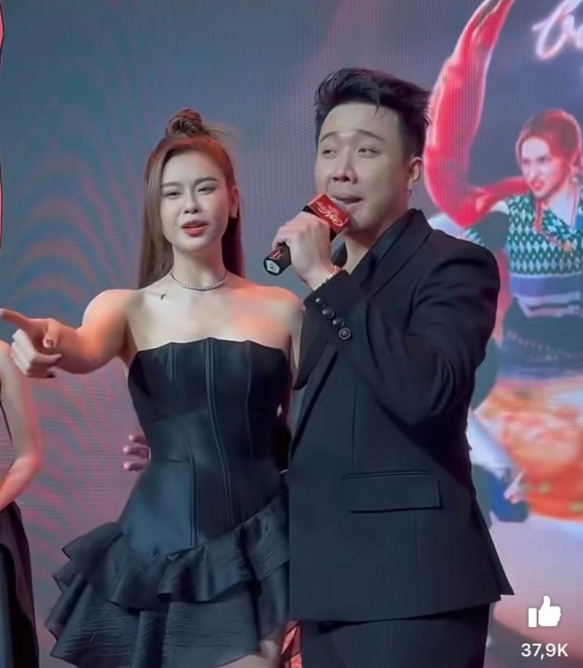 Trương Quỳnh Anh tham gia dự án ra mắt phim của Trấn Thành Trương Quỳnh Anh tham gia dự án ra mắt phim của Trấn Thành