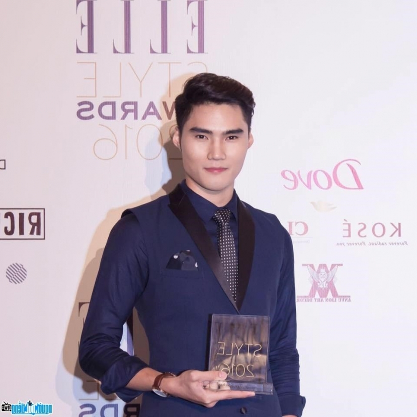 Hé lộ dàn giám khảo Casting Call Tìm mẫu “SHOCK” diện đồ “BỐC” - Ảnh 2 Hé lộ dàn giám khảo Casting Call Tìm mẫu “SHOCK” diện đồ “BỐC” - Ảnh 2