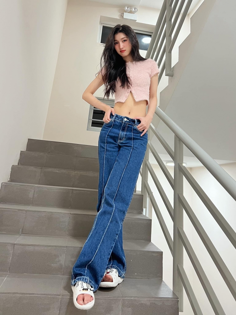 Ngắm nhìn phong cách đời thường của Phương Nhi, netizen ai nấy đều phải xuýt xoa Ngắm nhìn phong cách đời thường của Phương Nhi, netizen ai nấy đều phải xuýt xoa